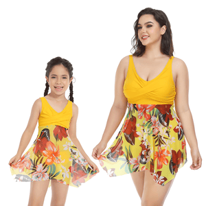 🎉Spring Sale 50% Off - Ruffle Floral Print One Piece Mommy and Daughter Swimsuits