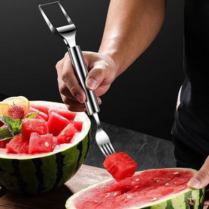 ✨ 2-in-1 Fruit Cutter & Fork – For Quick and Easy Fruit Serving! 🍓