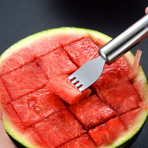 ✨ 2-in-1 Fruit Cutter & Fork – For Quick and Easy Fruit Serving! 🍓