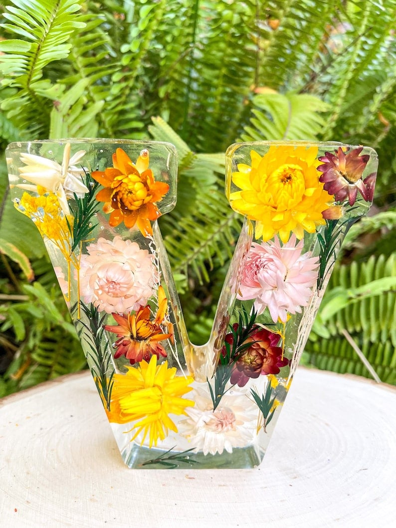 🌸Last Day 49% OFF - Flowers Resin Night Light