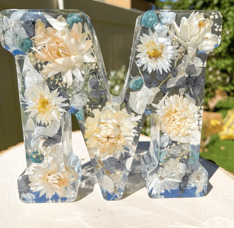 🌸Last Day 49% OFF - Flowers Resin Night Light