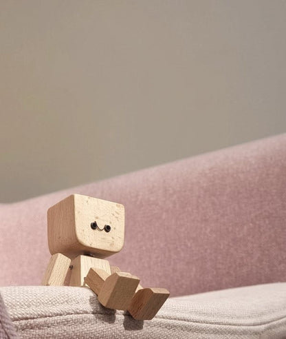 😆Shaking Feet Wooden Doll-Replaceable facial expressions