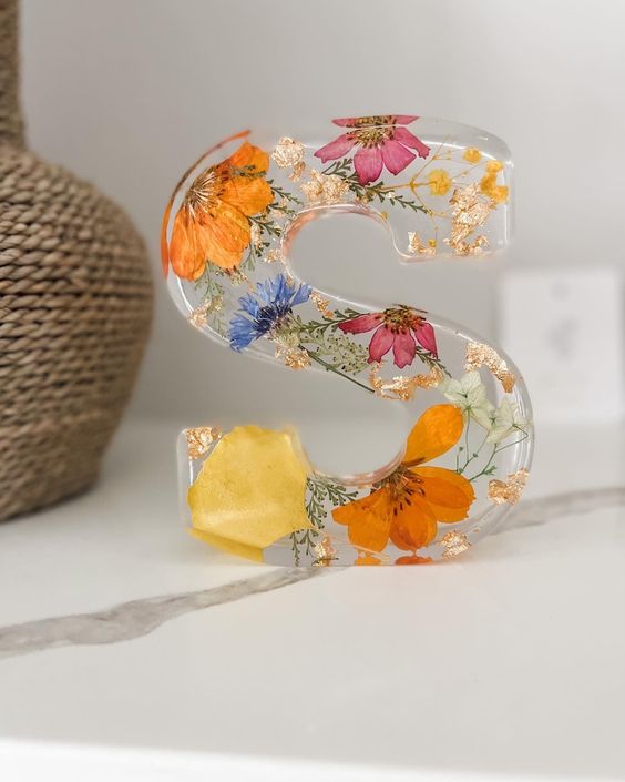 🌸Last Day 49% OFF - Flowers Resin Night Light
