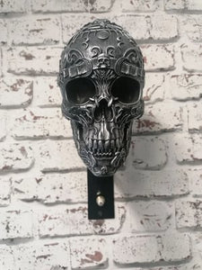 ☠️🏴‍☠️Skull holder for motorcycle helmet and jacket $ 40.75   $ 76.89 save 47%