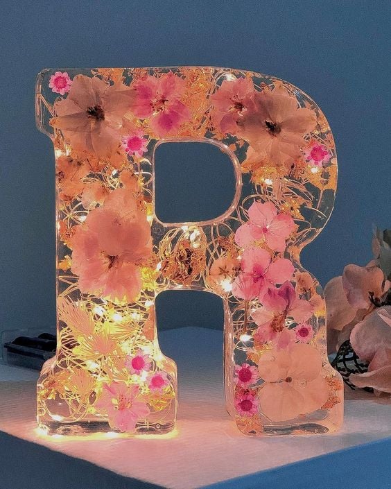 🌸Last Day 49% OFF - Flowers Resin Night Light